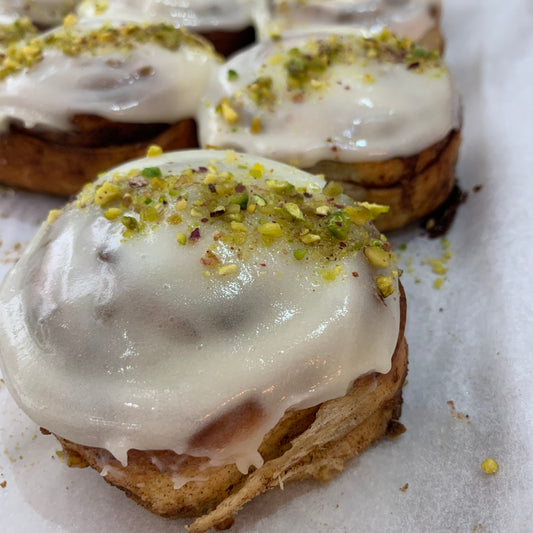 Pistacho Cinnamon Rolls